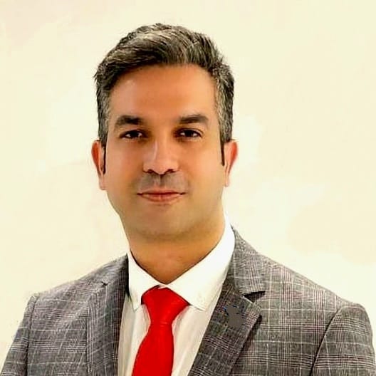 مدیر عامل: جناب آقای شاهین بالوانه