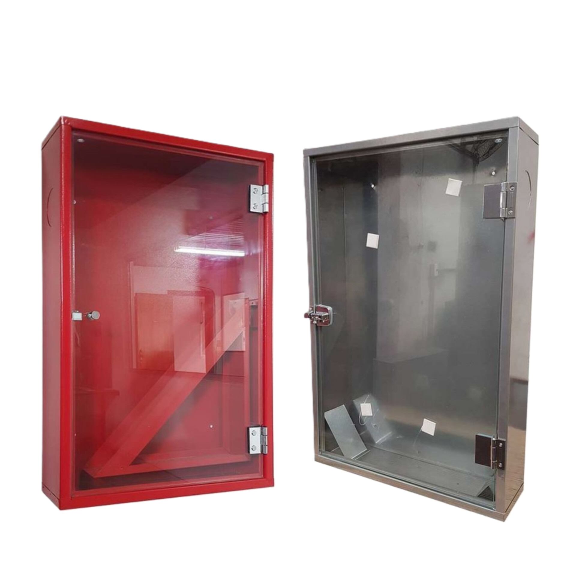 این مدل از جعبه‌های فلزی دیواری، با طراحی مقاوم و کاربردی، مناسب برای نگهداری تجهیزات ایمنی، آتش‌نشانی هستند .درب شیشه‌ای آن‌ها امکان مشاهده محتویات داخلی را بدون نیاز به باز کردن فراهم می‌کند